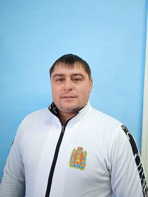Иванов Евгений Александрович Иванов Евгений Александрович